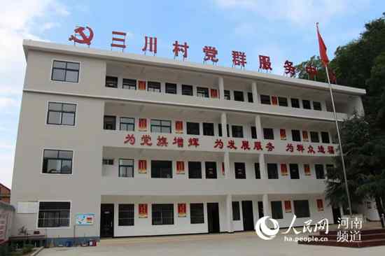 刻在百姓心头的"民心碑"