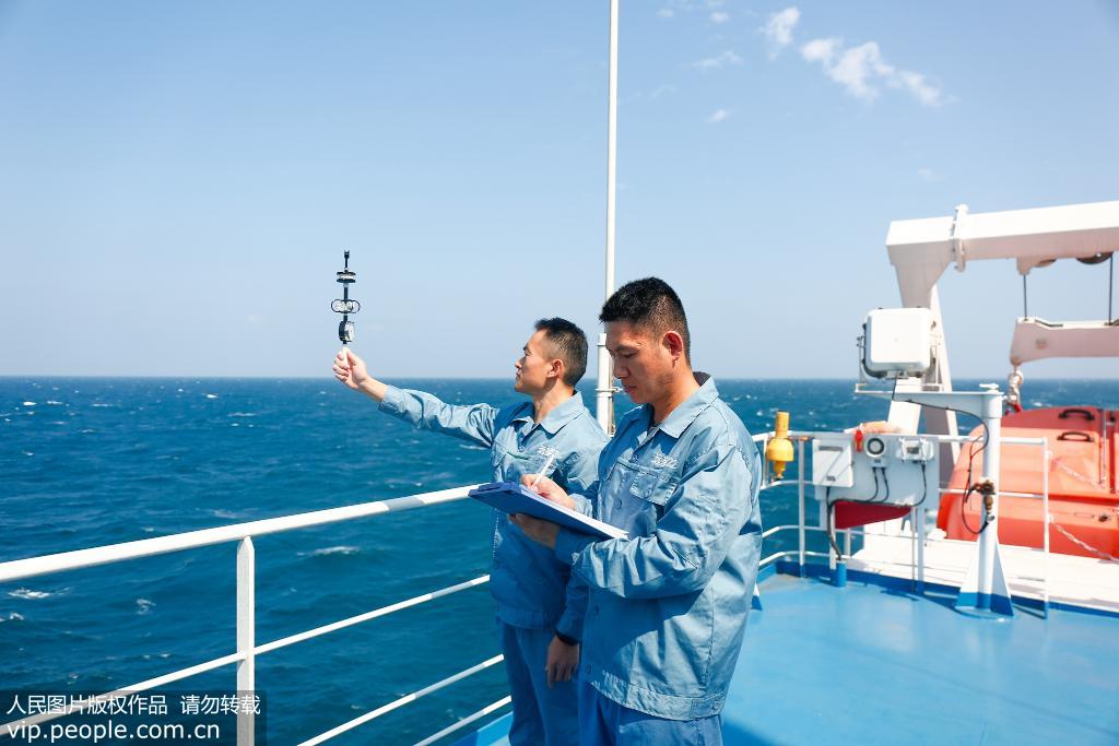 长征五号遥三运载火箭运抵海南文昌