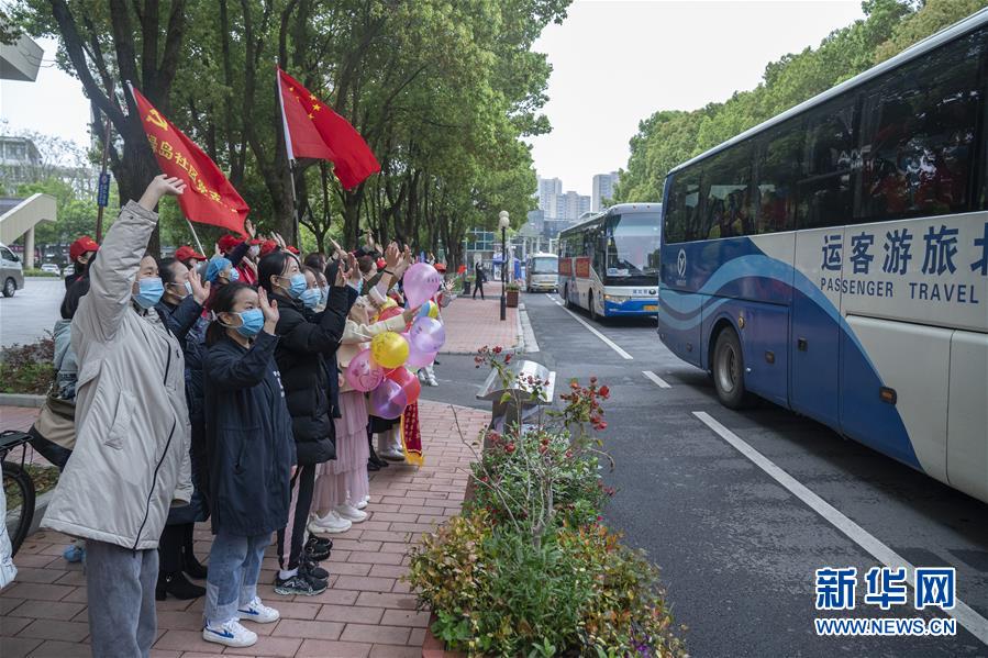 (Xinhua All Media Headline · Graphic Interaction) (5) Together in the upper and lower hearts, watching each other -the vivid practice of China Anti -Epidemia