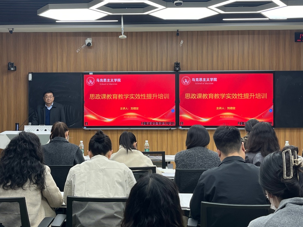 51617e44f09f8bf5df53caa2b8ef849_副本