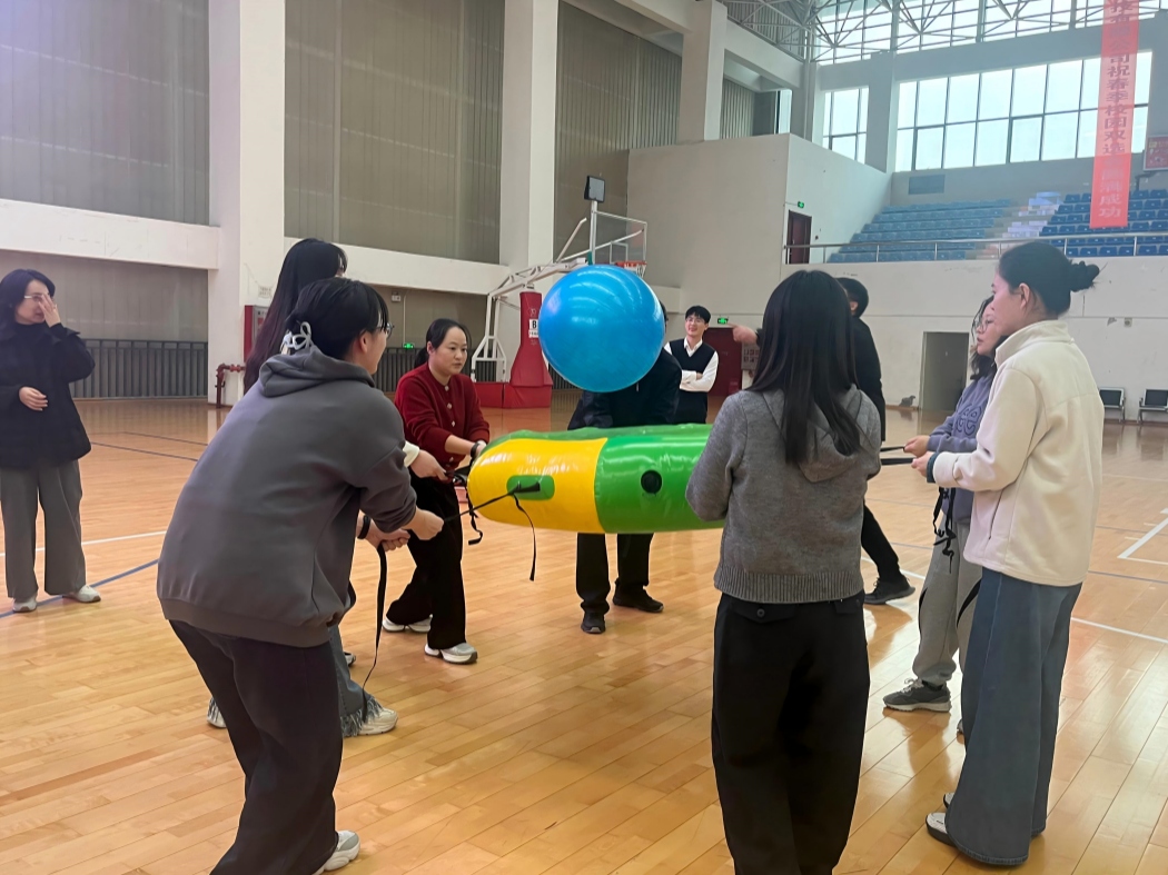 8d3577c789bb568b4eff0f163e740fd(1)_副本