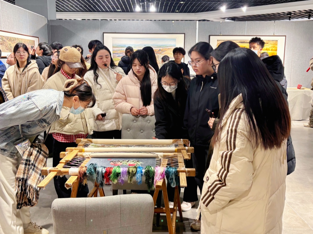 8706df8ab2744d7341fe48ec4e55a011(1)_副本