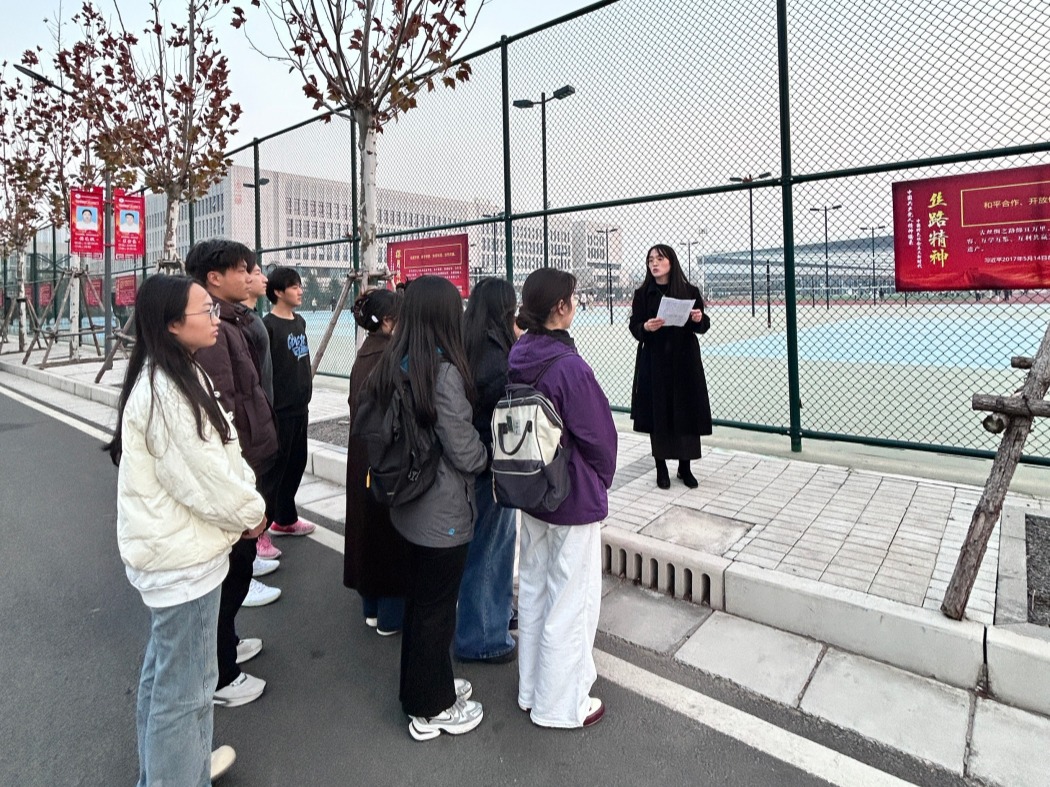 b815d8844ee9a1d43ff6c5af2558512(1)_副本