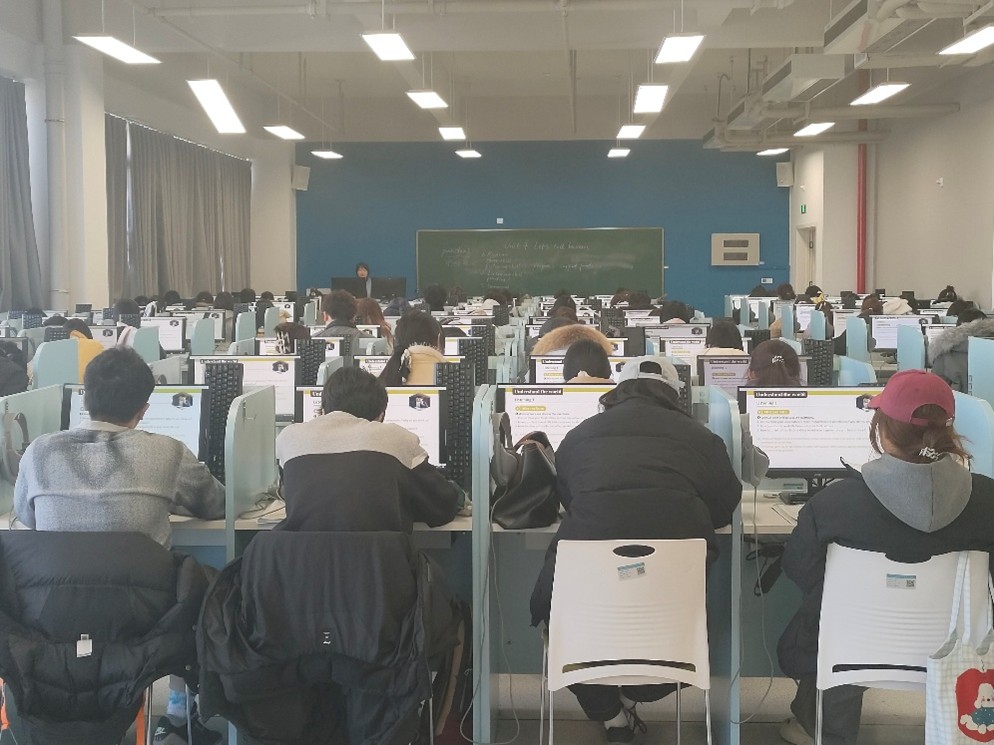 大学外语教研部（一）杨彦