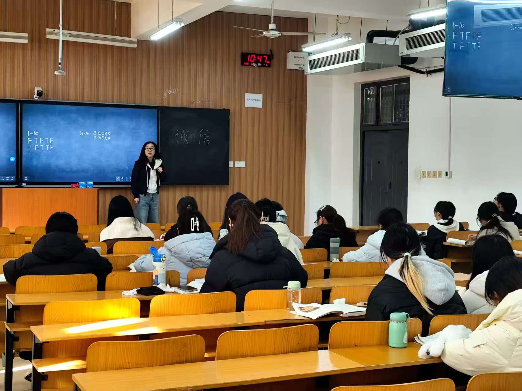 微信图片_20251218140819_1967_419