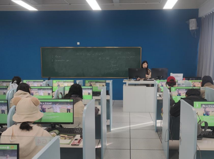 崔贝贝