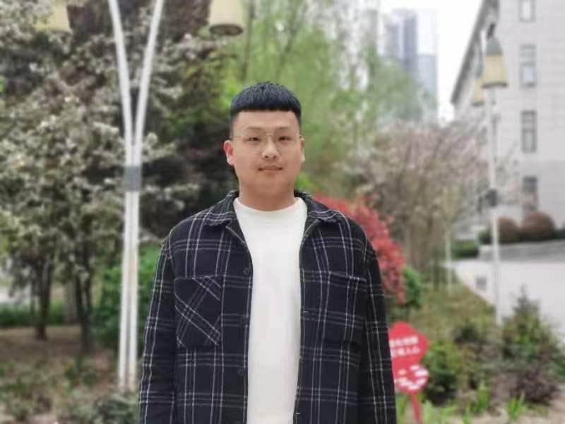 卢闯成 河南大学