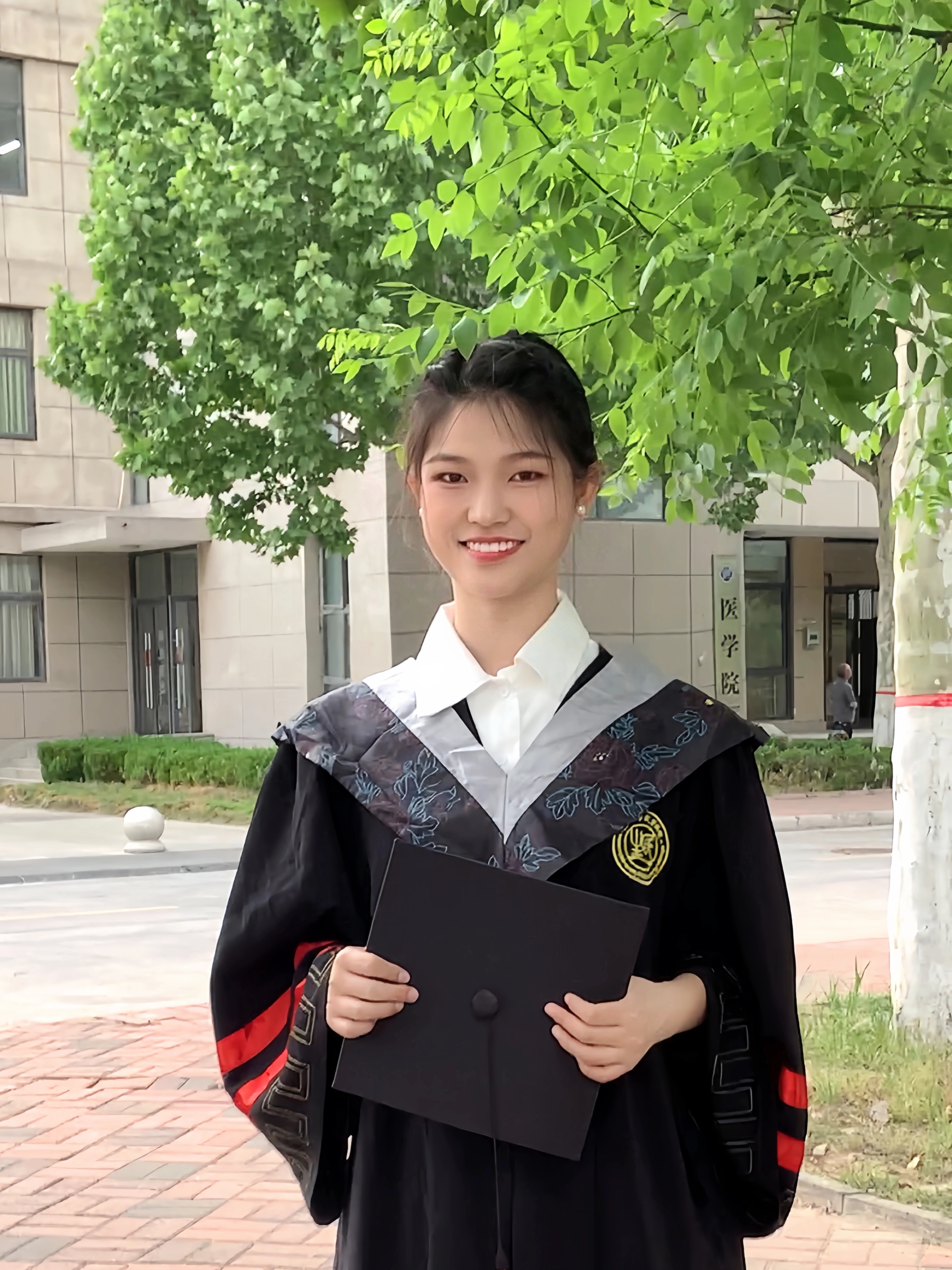 信息工程学院-张适宇