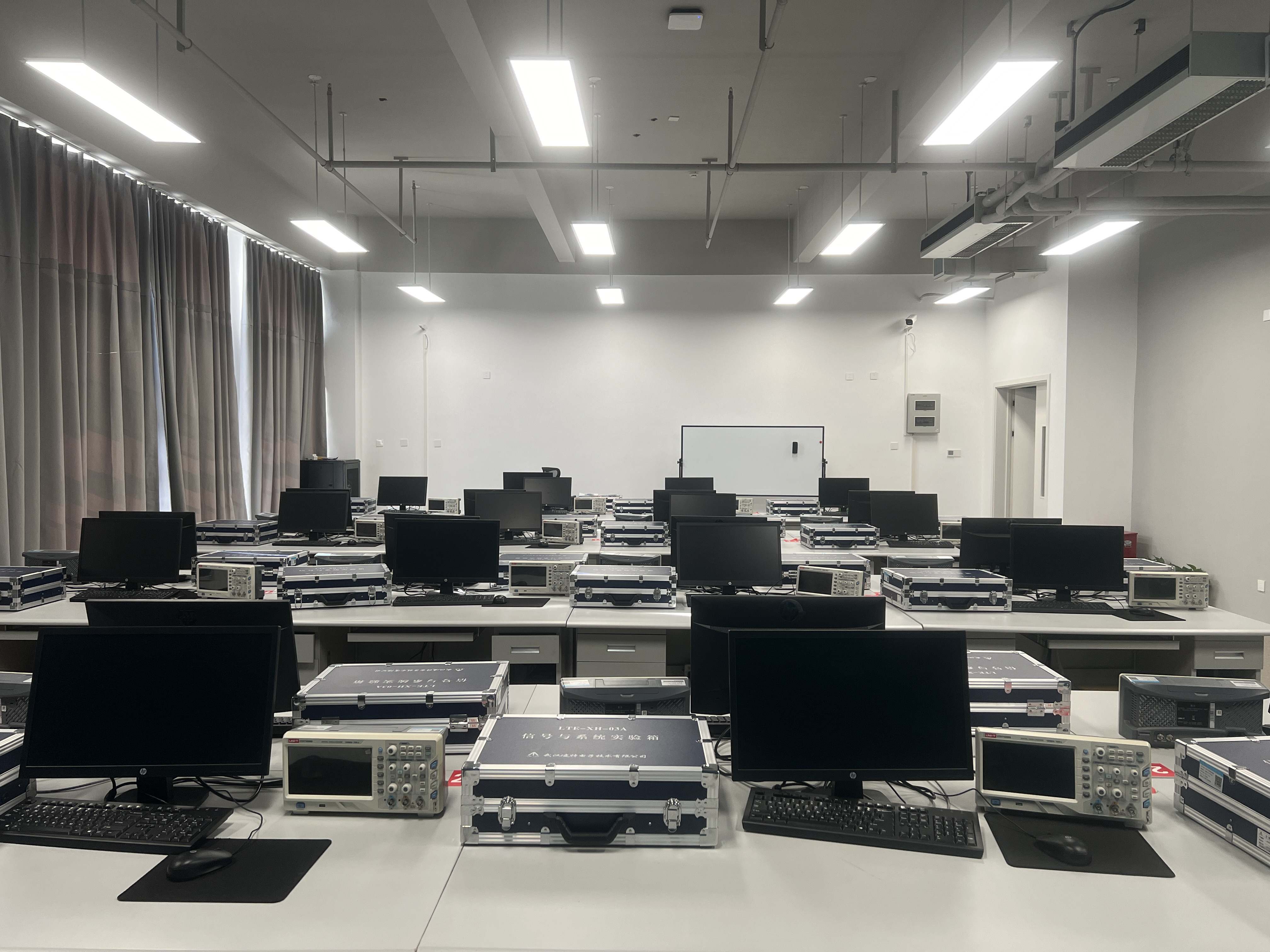 03404信号与系统实验室4