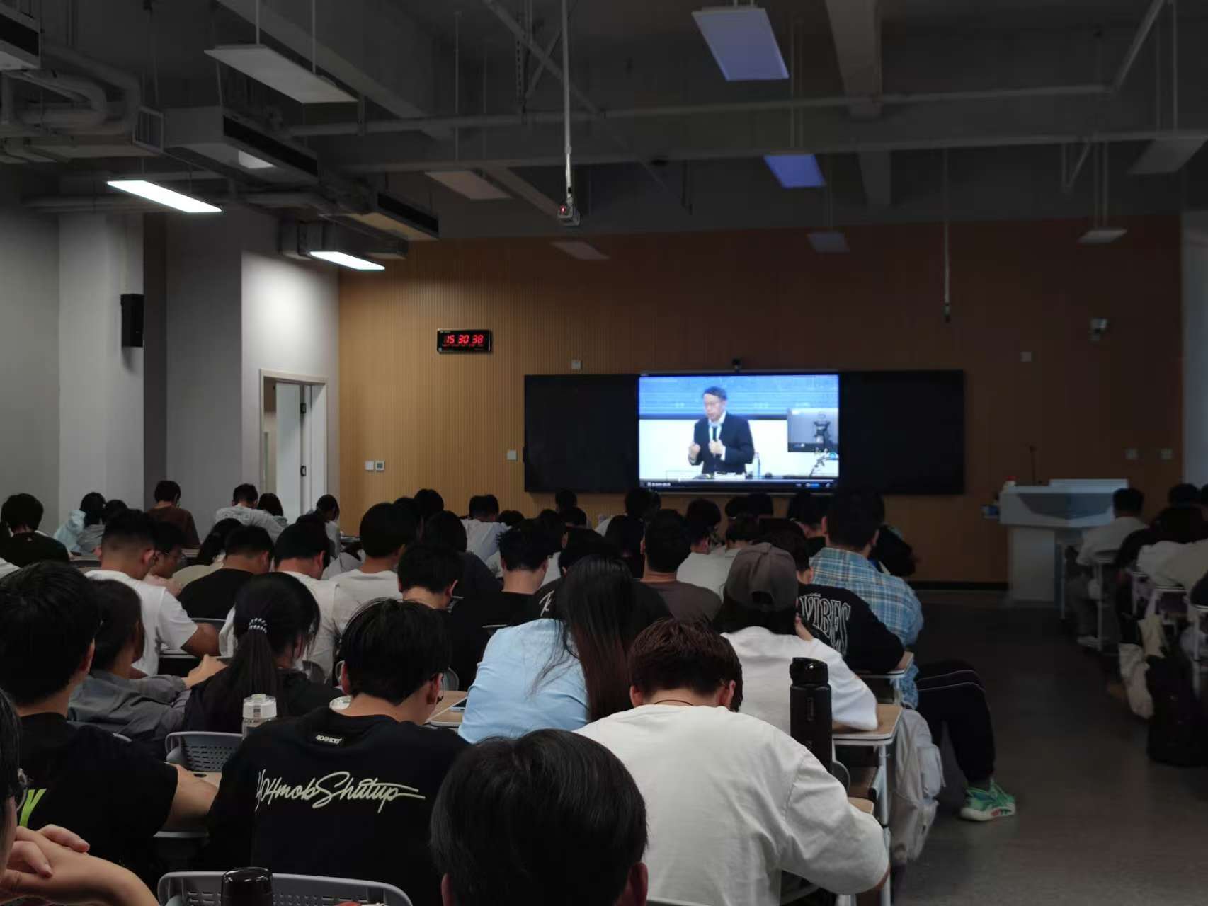 微信图片_20250425153238