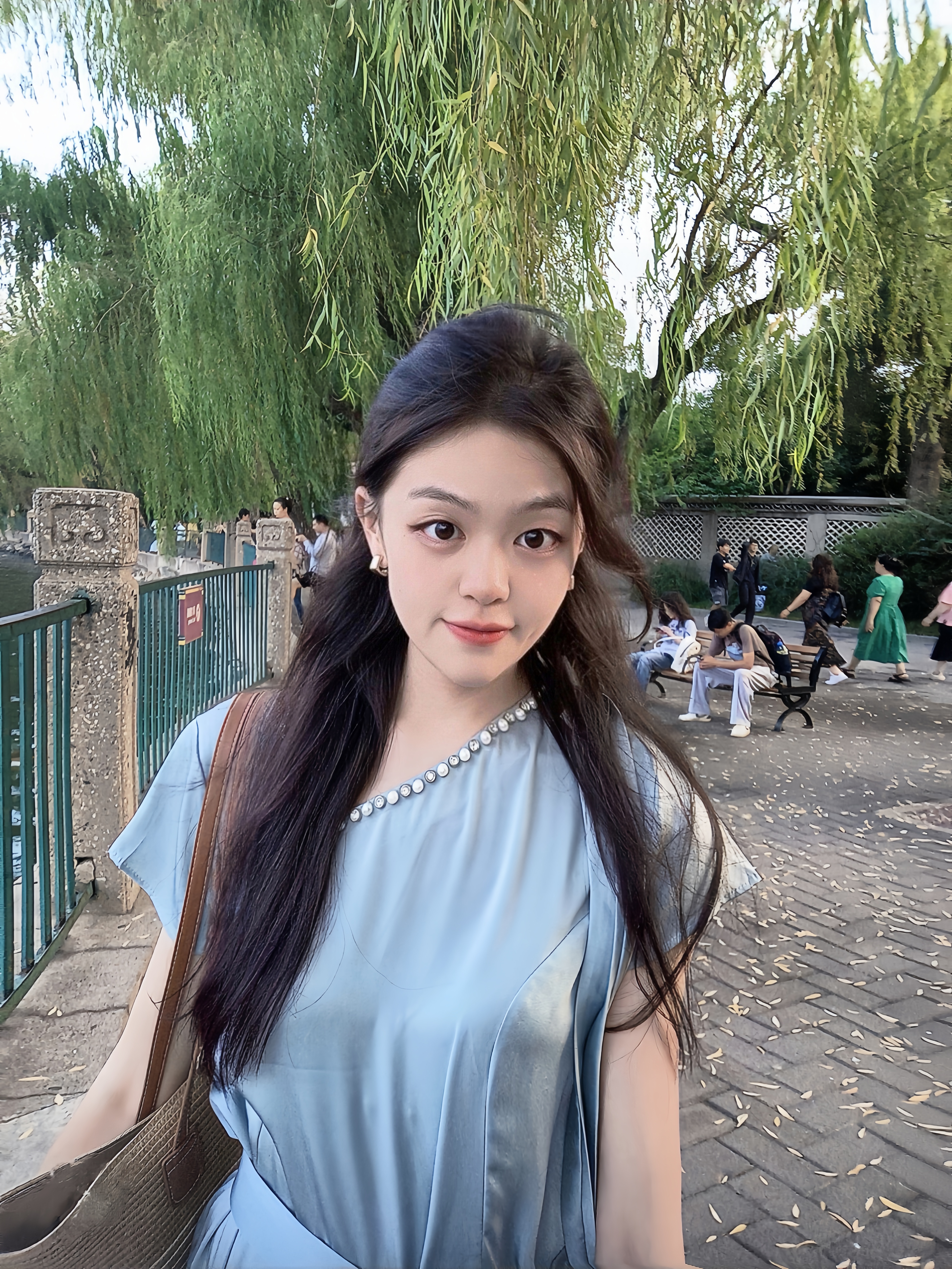 王诗凡-2018级汉语言文学
