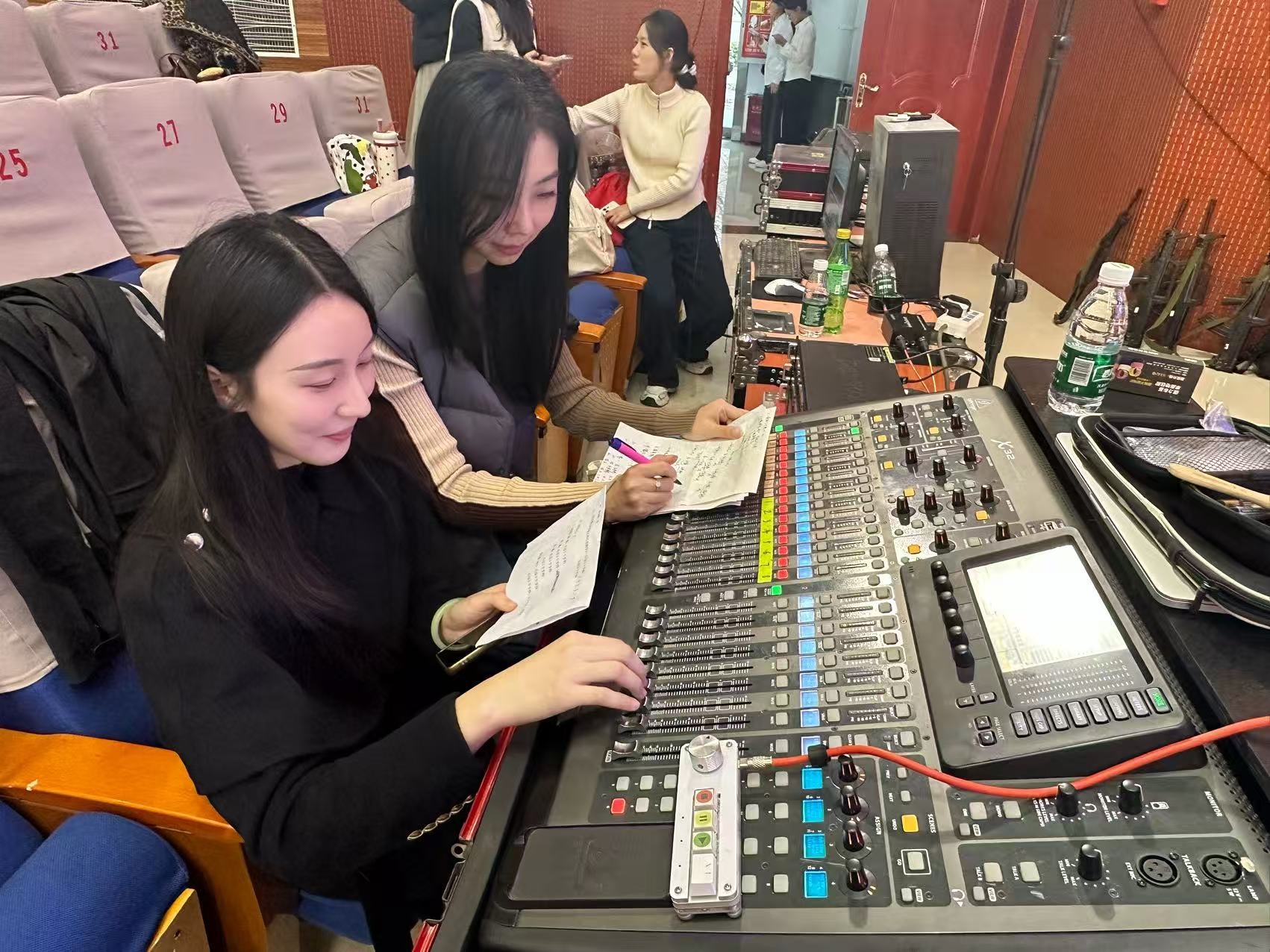 微信图片_2025-11-17_235109_500