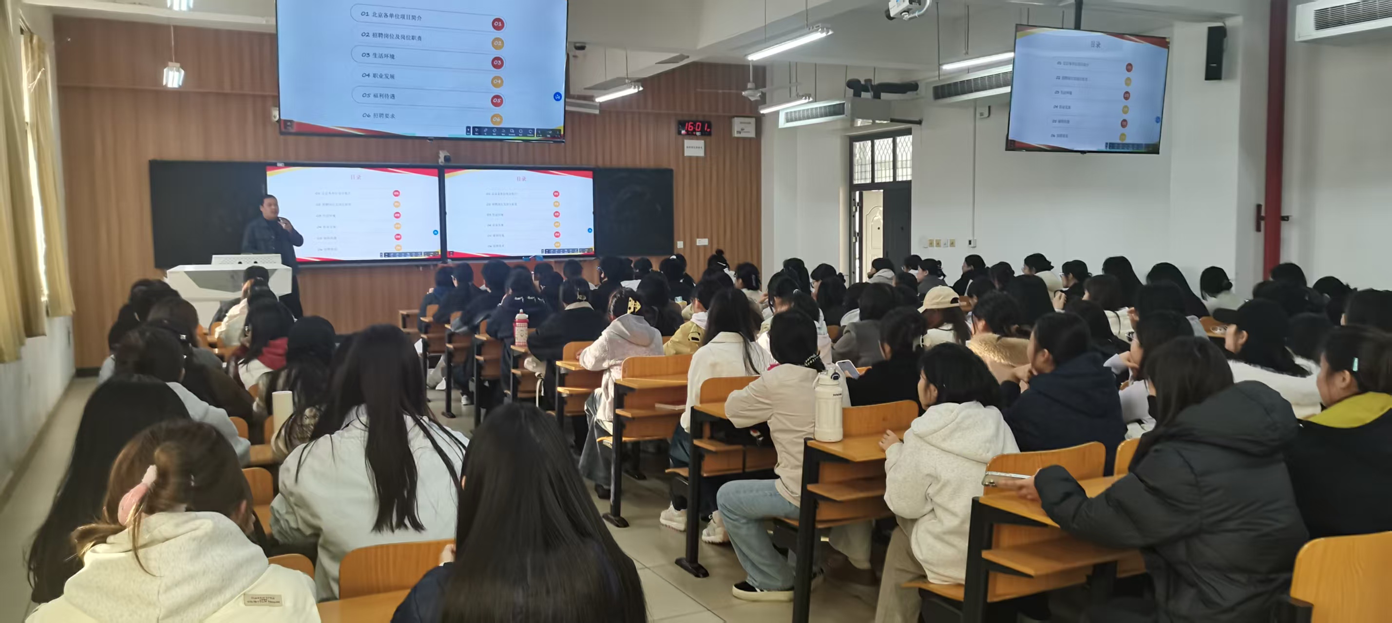 484bdcbf10a7db38cac9776f79180c8a_AI看图