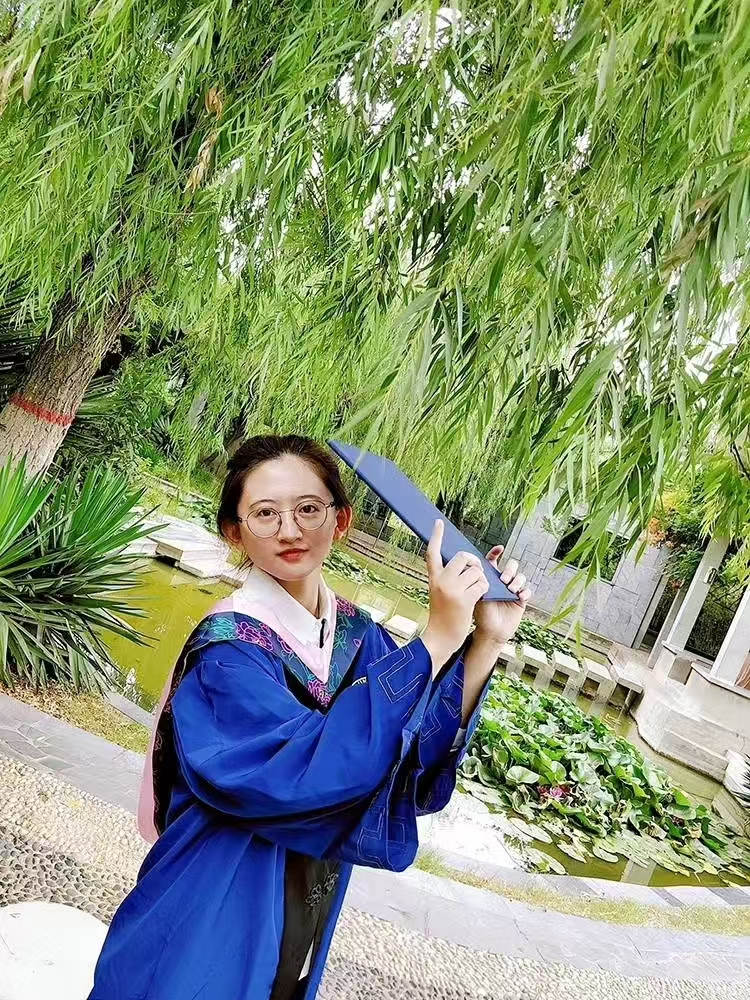 韩静文
