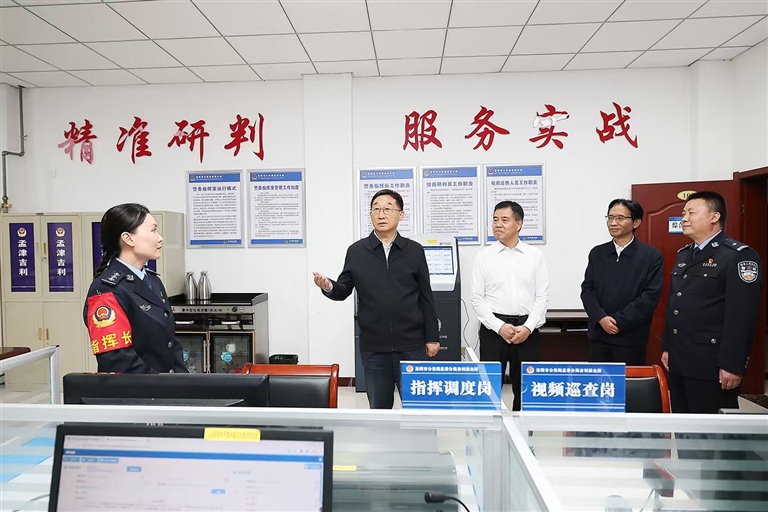 2025102书记替换图_s