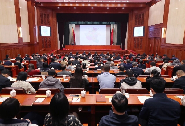 1285936680d77d864951907db533995a_副本