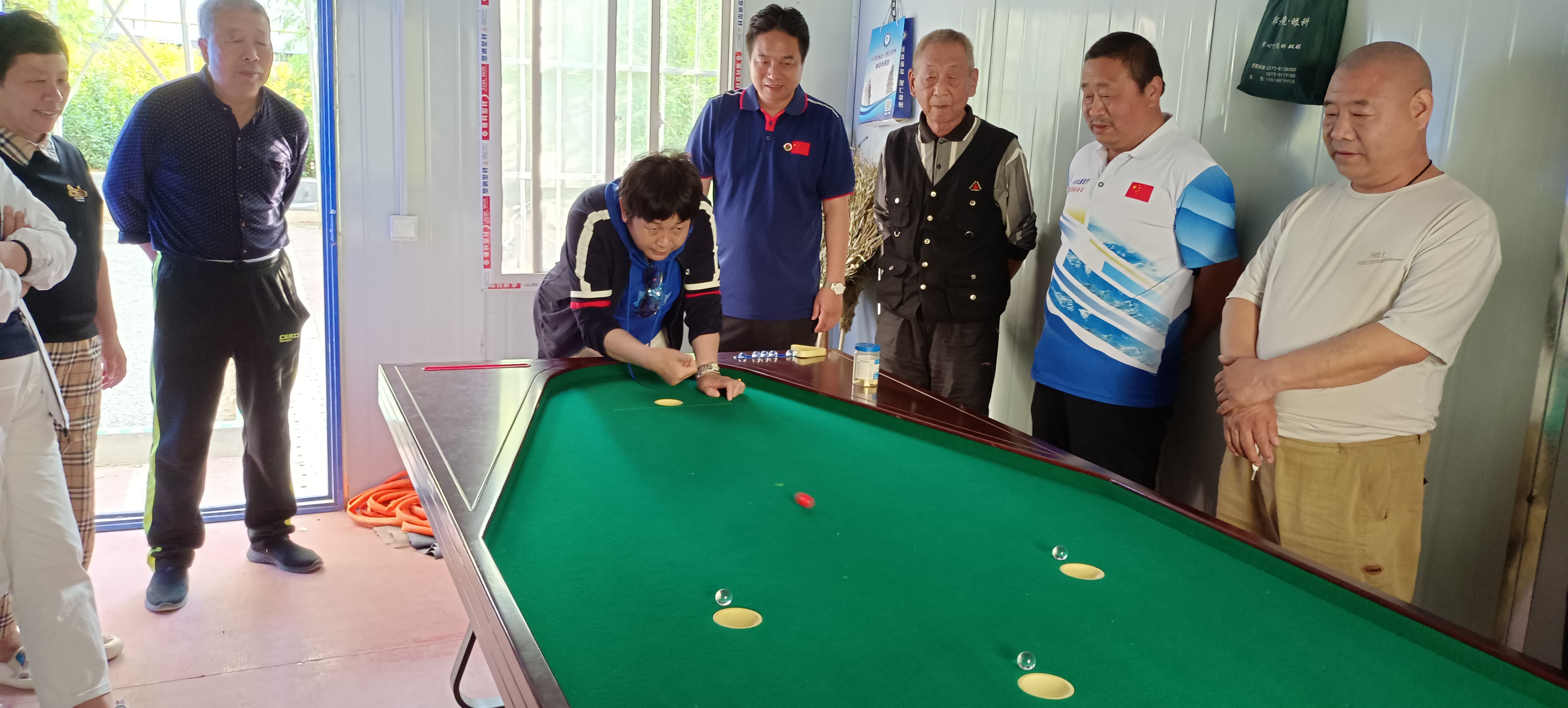 滑县掷球协会举行“庆五一” 趣味运动会 (4)