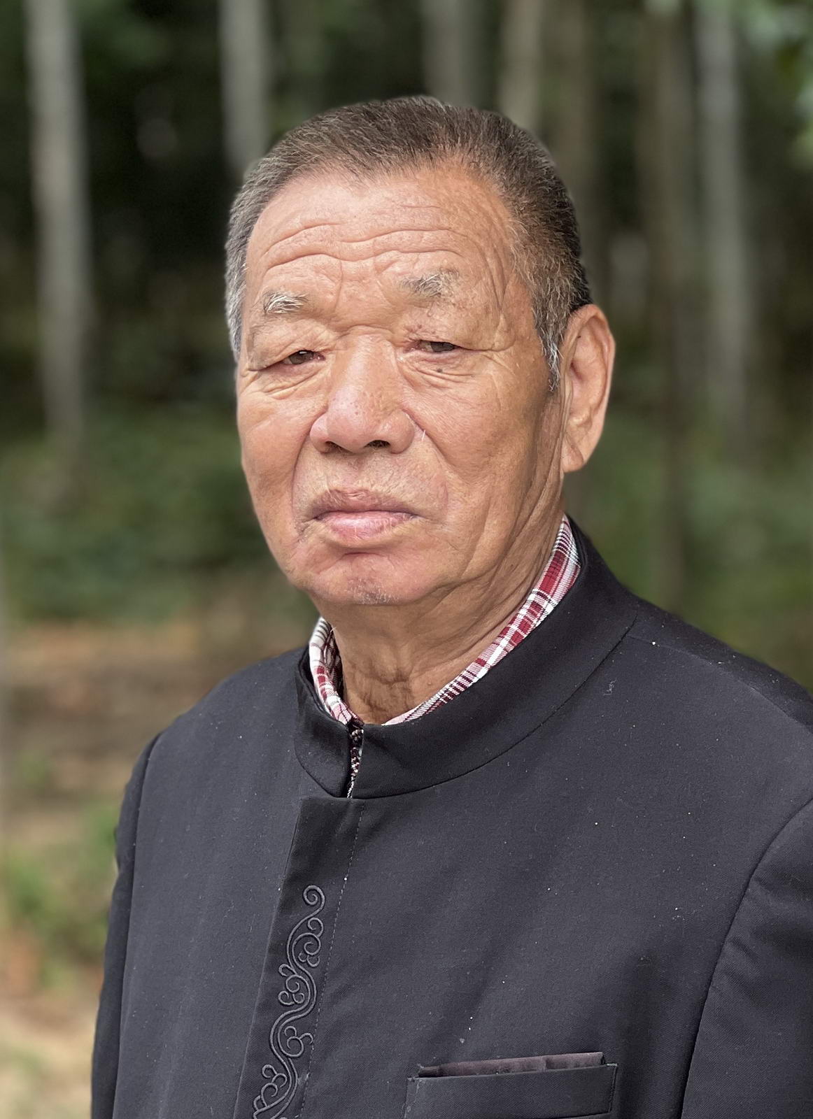 黄振华