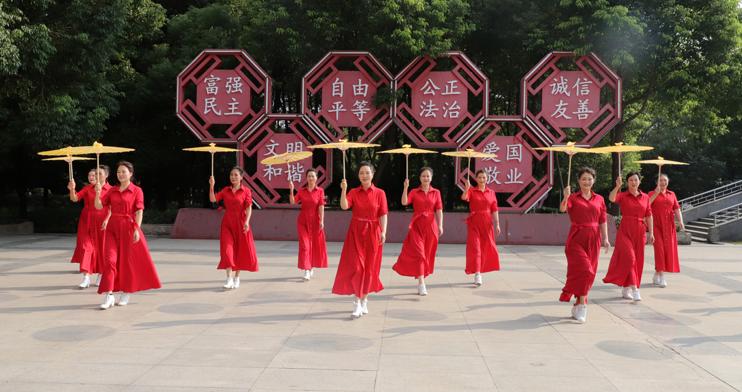 模特专委会参加上河南顶端展健身风采视频拍摄活动