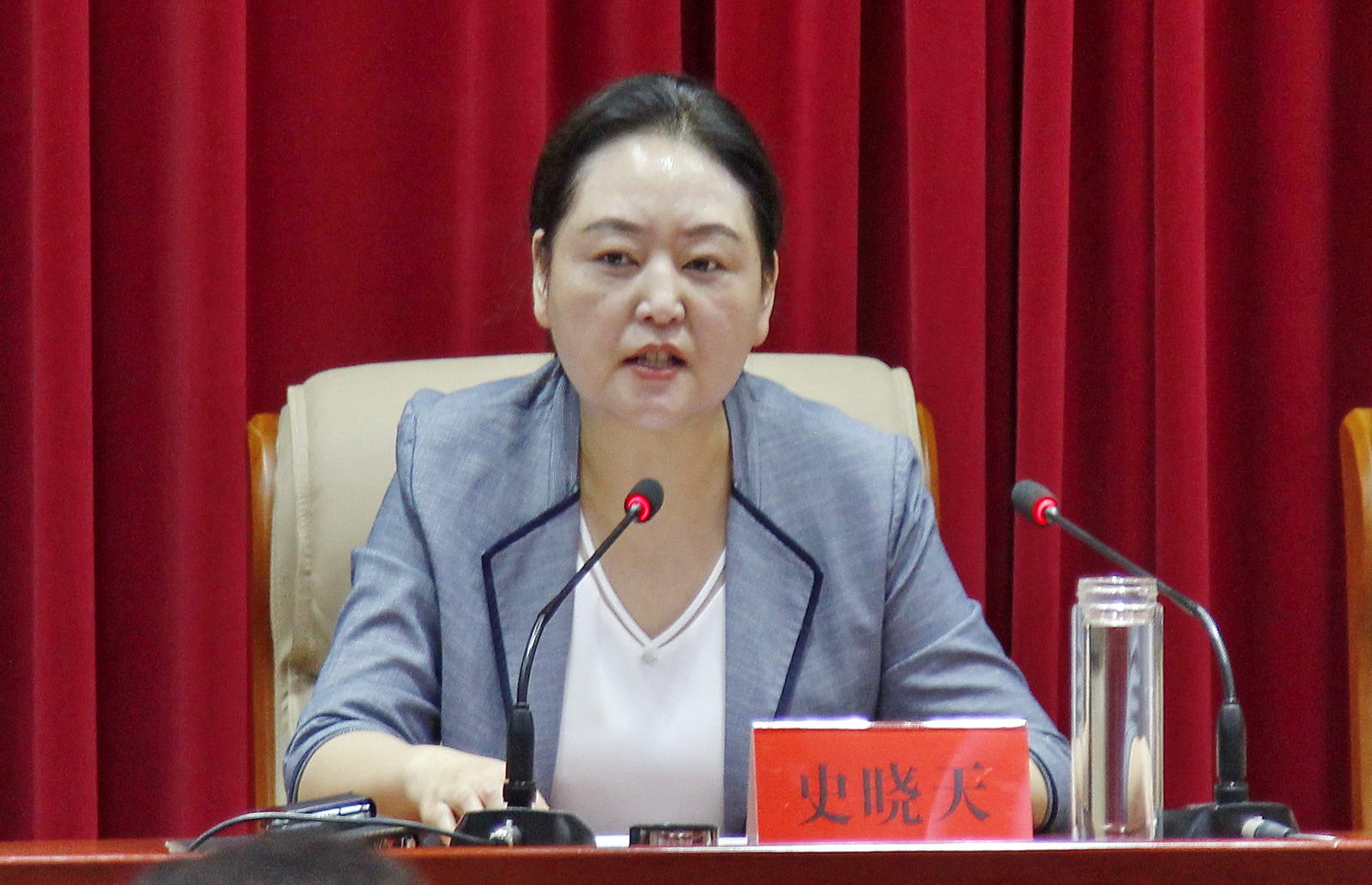 平顶山市人民政府副市长史晓天