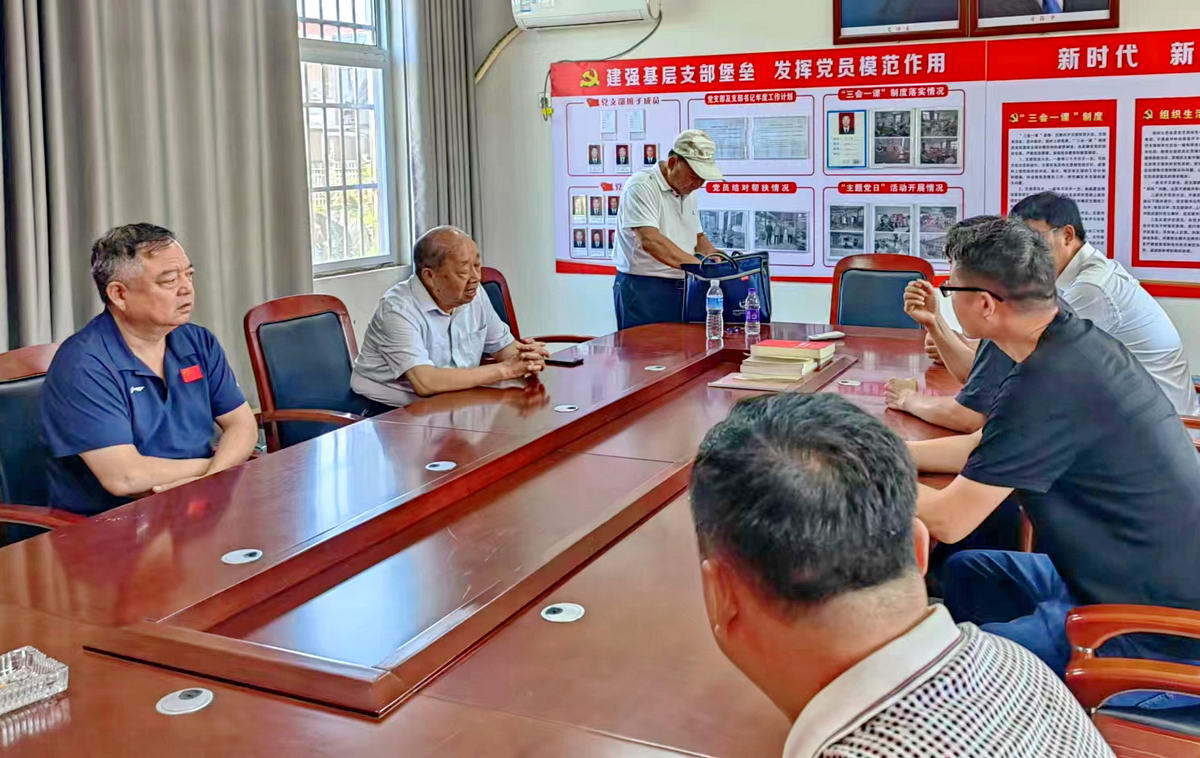 宝丰县老年体协督导老年体育活动向基层延伸工作