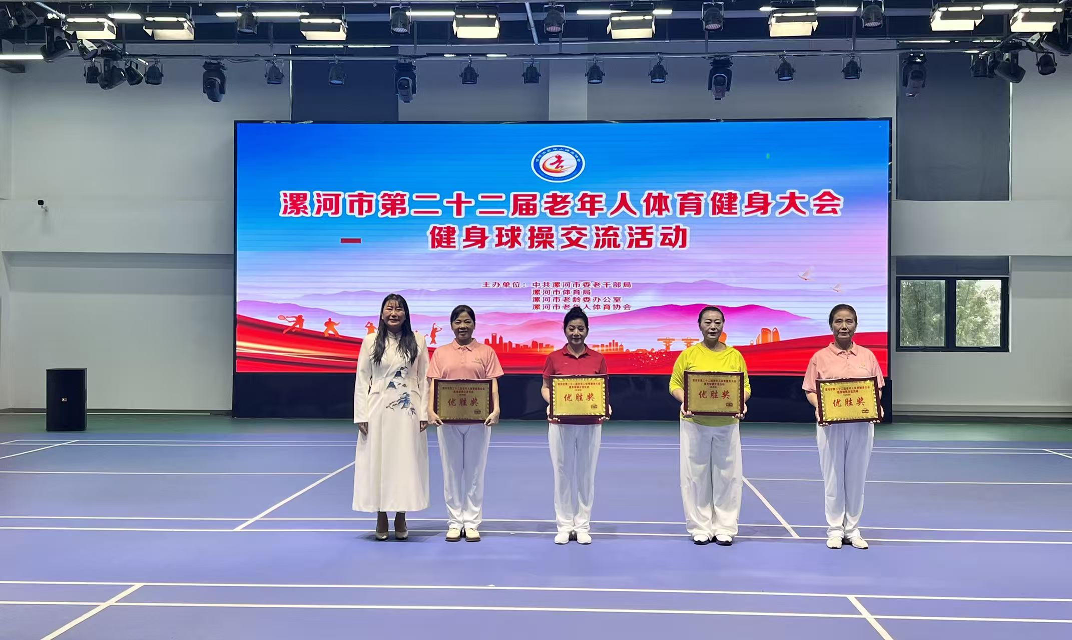 2d27c7a87b705a4afbe324b55bf6a72c