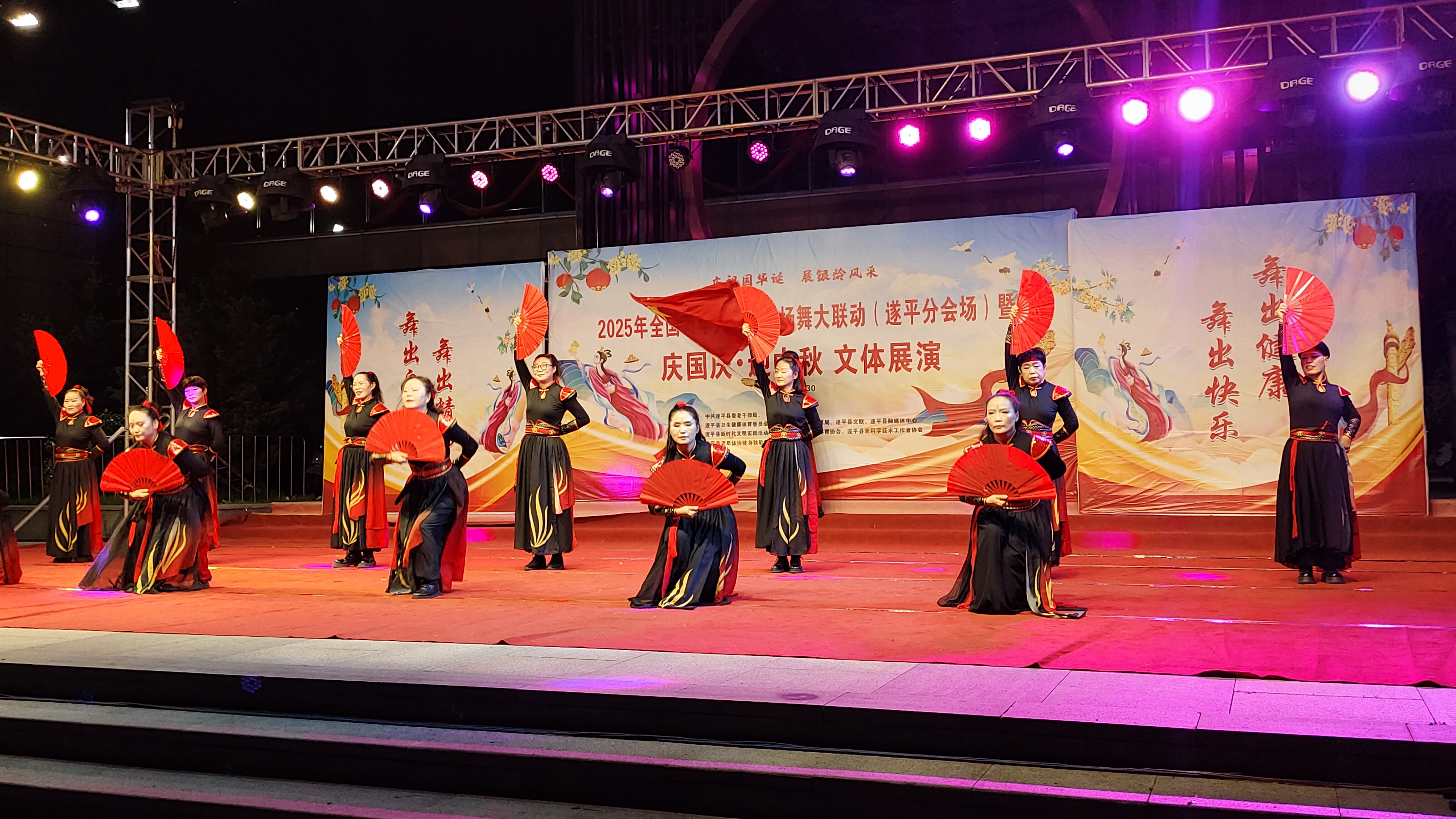 _cgi-bin_mmwebwx-bin_webwxgetmsgimg__&MsgID=6792161167288936355&skey=@crypt_a81938cd_6aa1cc42a6570754ccdadce16498069b&mmweb_appid=wx_webfilehelper