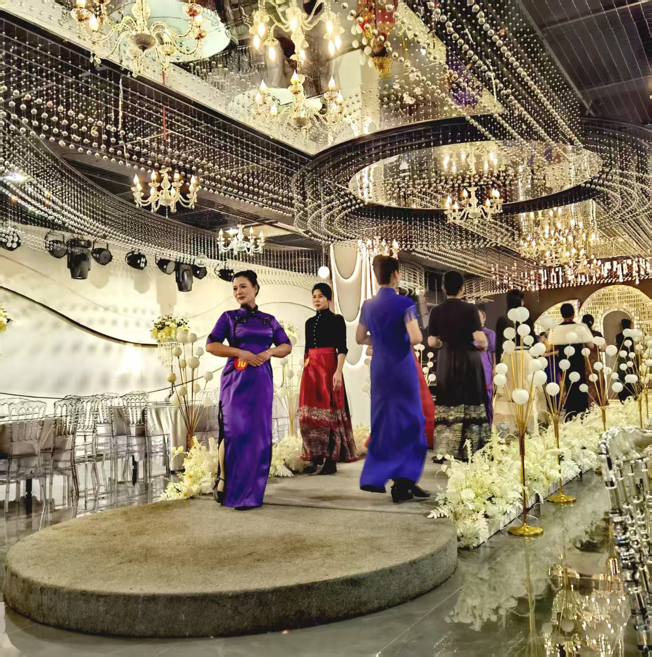 4276e135545167631a9063b5688dc775