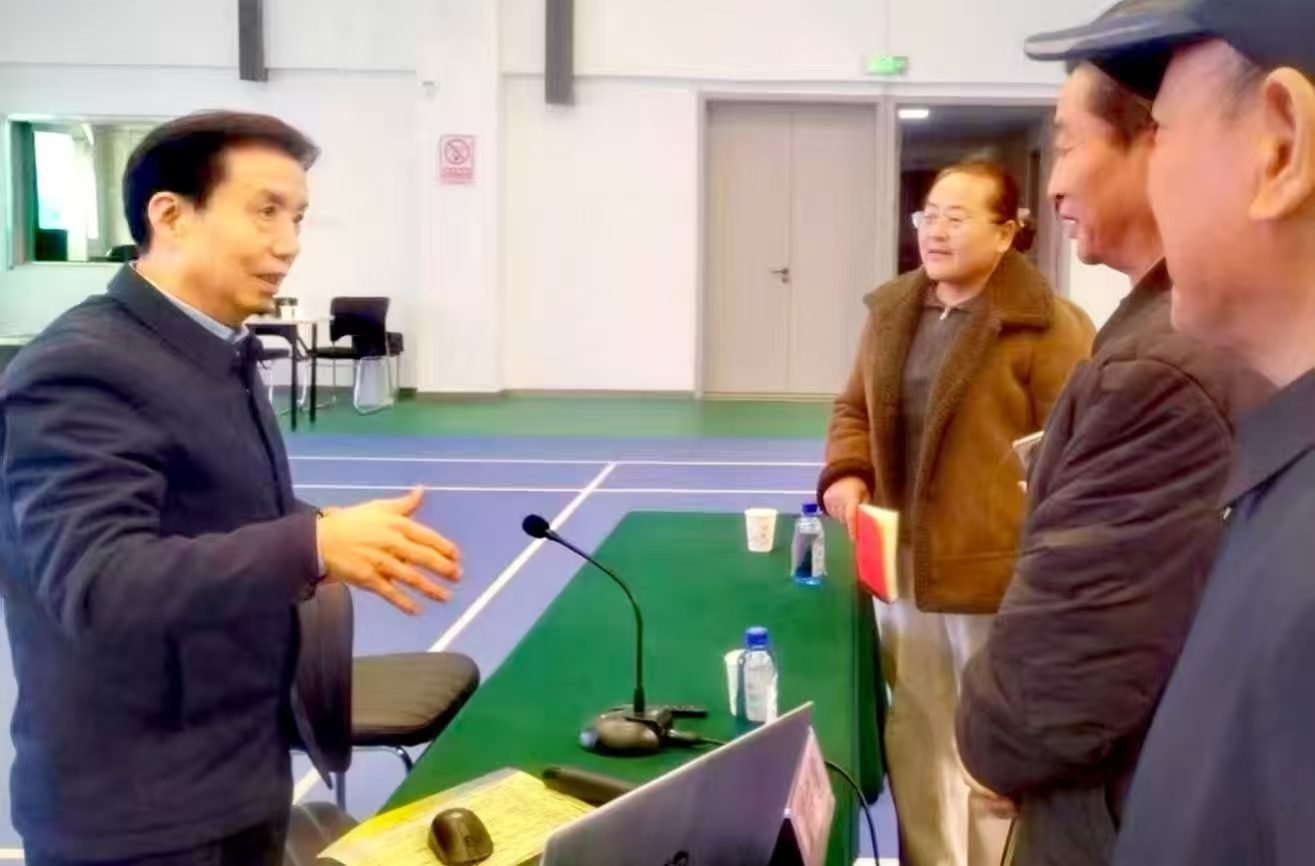 e8671bc418501d7d9f1e7d911b62500e