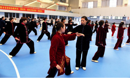 1   获嘉县老体协开展2025年裁判员(1)354