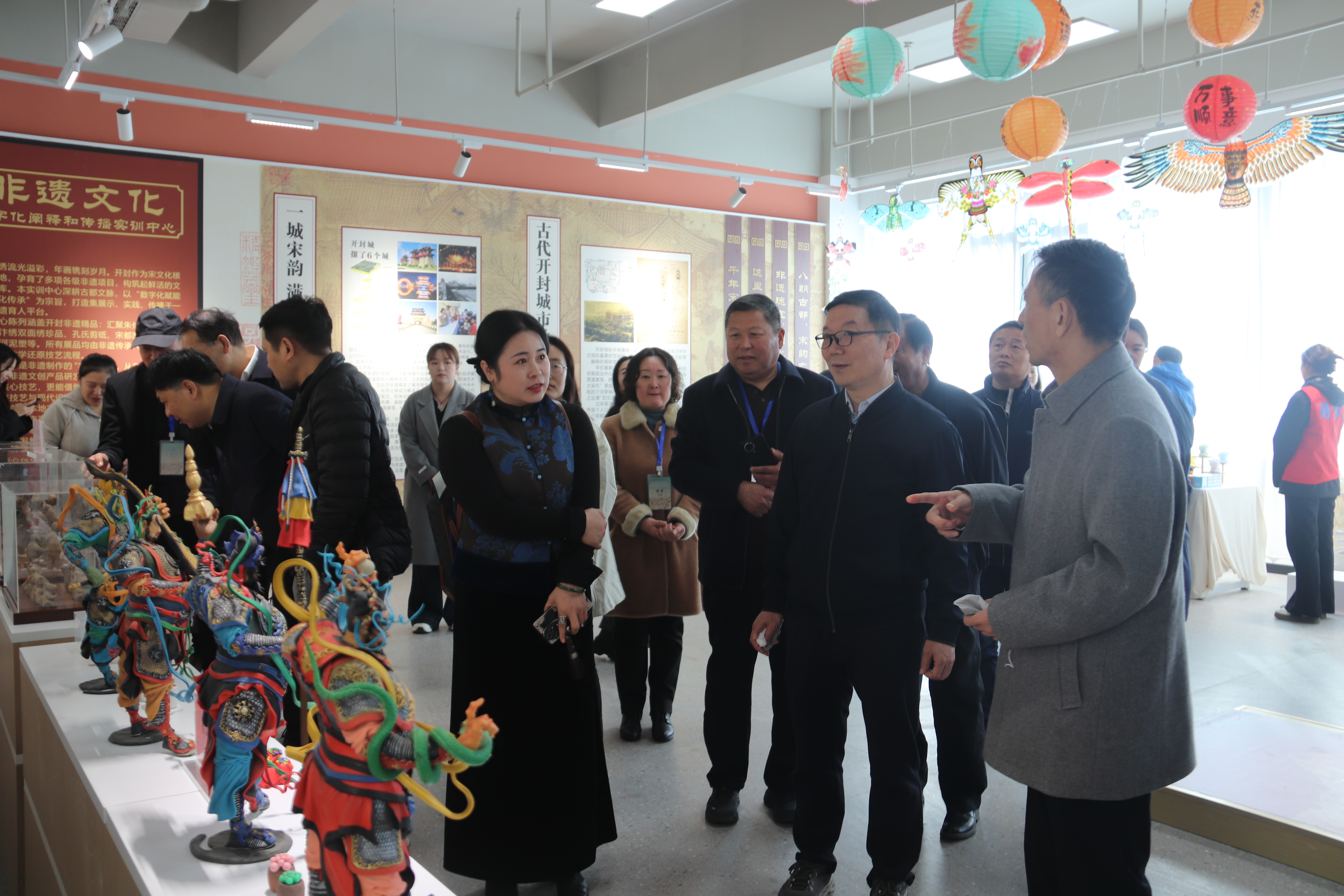 ac82d98ba3c00ee6430f4ee6ecfe3c7